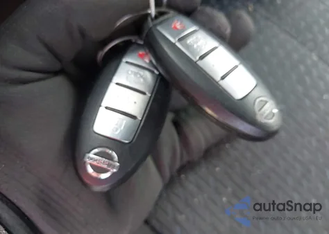 2014 Nissan Sentra Sr z USA, uszkodzony, nr VIN 3N1AB7AP8EY313123